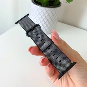 Apple Nylon Band 42 mm